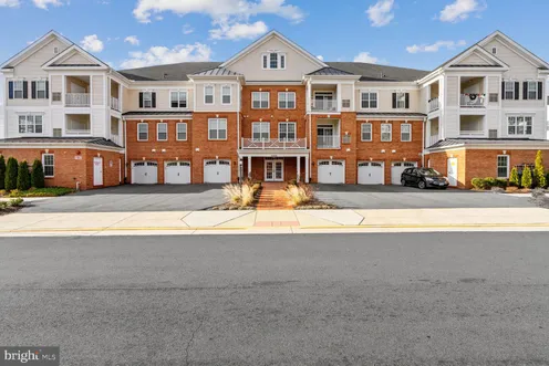 Four Seasons at Ashburn Village