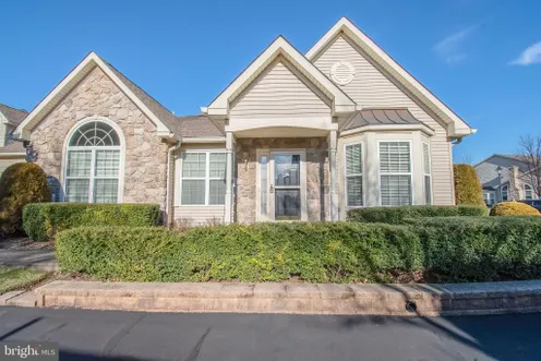 The Villas at Five Ponds