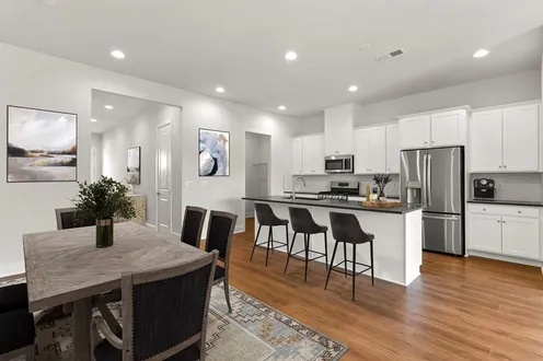 Kitchen & Dining Areas