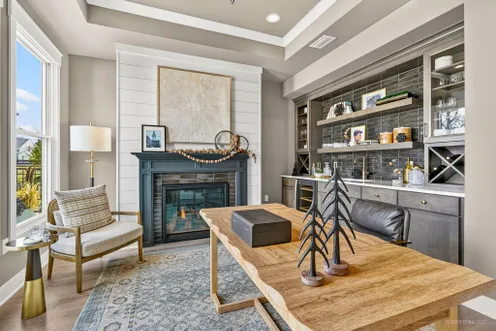 Clubhouse lounge with bar