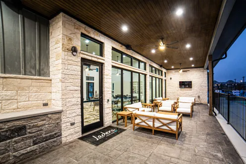 The Hub - Patio