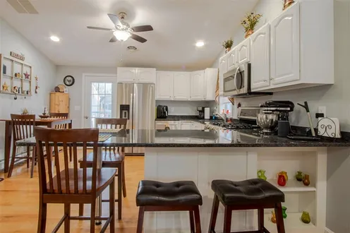 Kitchen Seating
