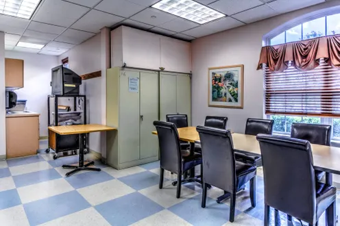 Arts & Crafts Room