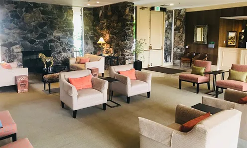 Clubhouse Lobby