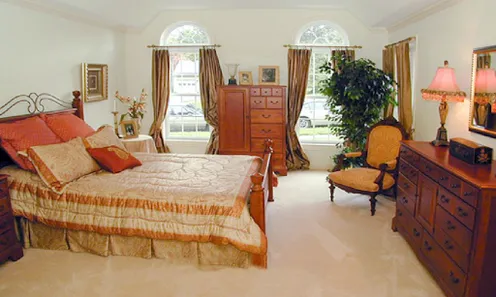 Master-on-Main Suites