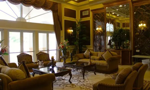 Clubhouse Lobby
