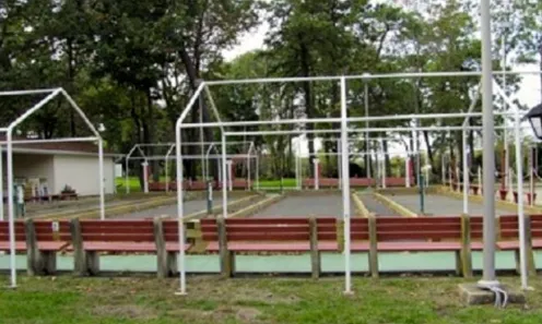 4 Bocce Ball Courts