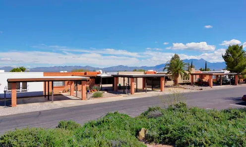 Casa Paloma I Satellite Center