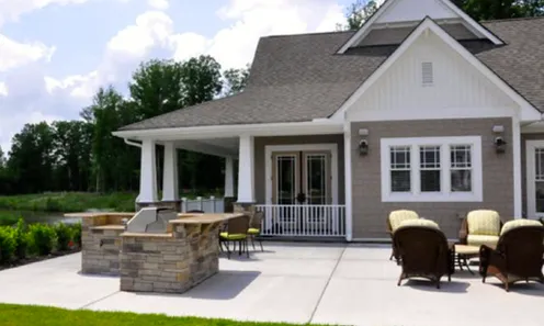 Outdoor Patio and Grill