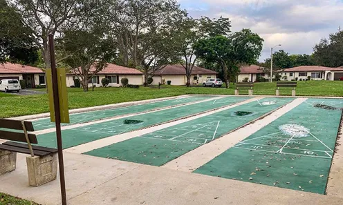 4 Shuffleboard Courts