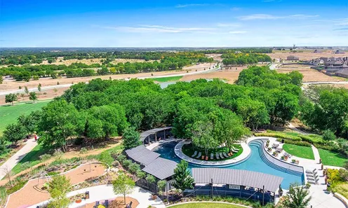 Outdoor Pool & Patio Area