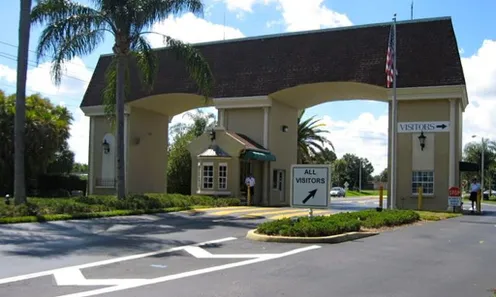 Kings Point Gatehouse