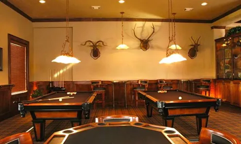 Hobby & Game Room