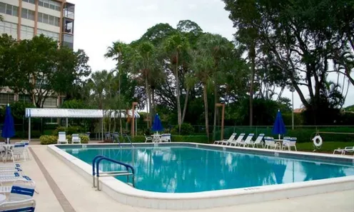 4 Heated Outdoor Pools