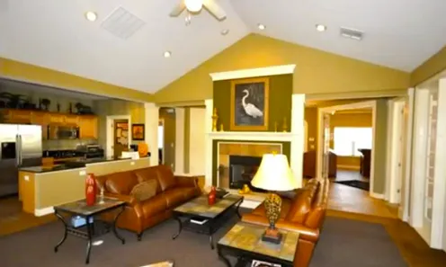 Inviting Lounge Area