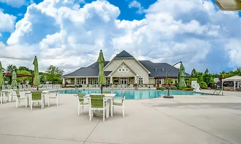 2 Outdoor Pools