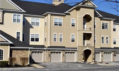 64 Low-Maintenance Condos