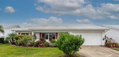 The Mainlands of Tamarac By The Gulf