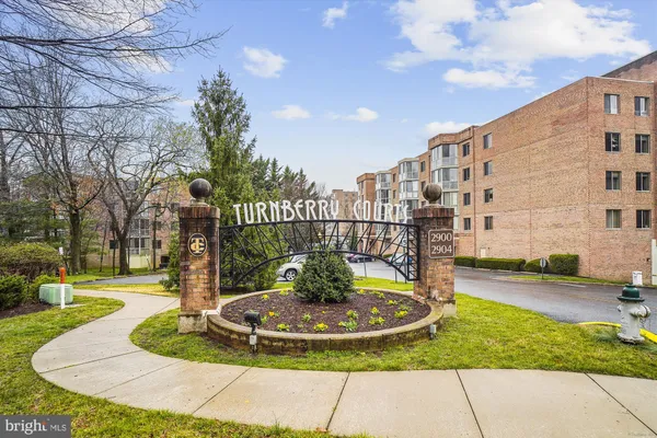Property Slideshow image 2 of 40 | 2900 n leisure world blvd 211, Silver Spring, MD, 20906