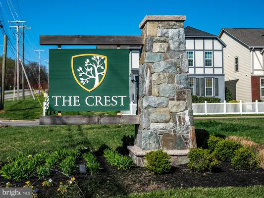 Property Slideshow image 2 of 61 | 7922 ashland dr, Alexandria, VA, 22315