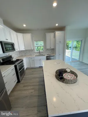 Property Slideshow image 3 of 6 | 649 blue bell springs dr, Blue Bell, PA, 19422