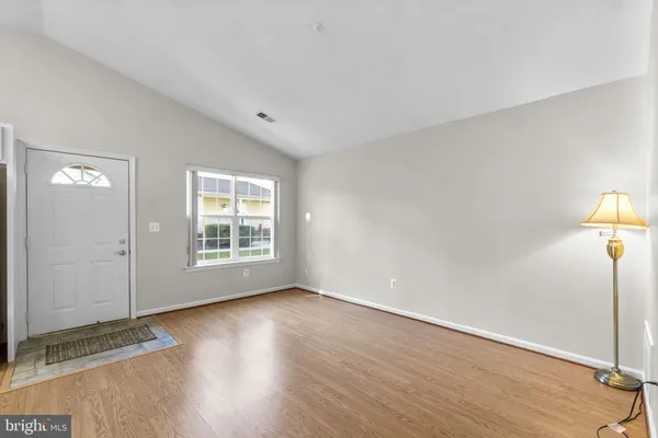 Property Slideshow image 3 of 32 | 2010 rudy serra dr c, Sykesville, MD, 21784