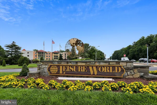Property Slideshow image 3 of 35 | 3005 s leisure world blvd 421, Silver Spring, MD, 20906