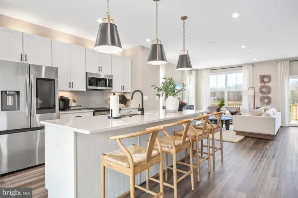 Property Slideshow image 3 of 24 | 7724 harlow cir, Spotsylvania, VA, 22551