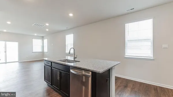 Property Slideshow image 3 of 15 | 104 chokeberry way, Gettysburg, PA, 17325