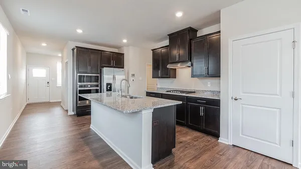 Property Slideshow image 2 of 15 | 104 chokeberry way, Gettysburg, PA, 17325