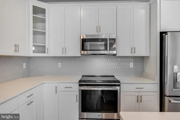 Property Slideshow image 2 of 23 | 4003 seaside alder rd 0309- lilac, Bowie, MD, 20720