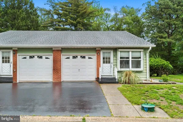 Property Slideshow image 2 of 28 | 17b bennington ln, Whiting, NJ, 08759