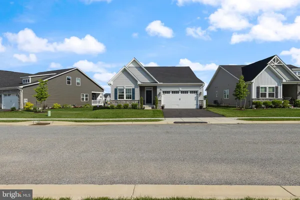 Property Slideshow image 3 of 52 | 166 hood farm dr, West Grove, PA, 19390