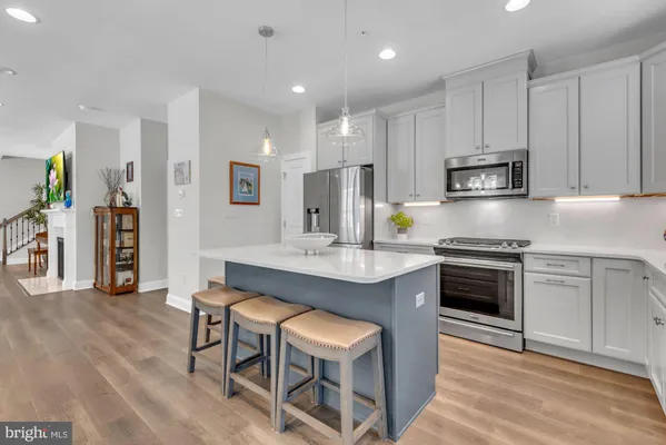 Property Slideshow image 3 of 59 | 312 topside dr 223, Stevensville, MD, 21666