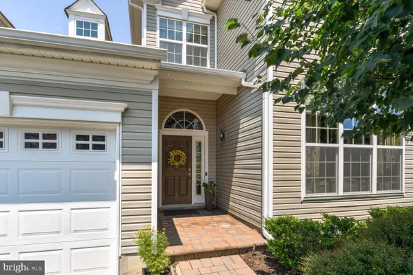 Property Slideshow image 3 of 68 | 118 andover dr, Kendall Park, NJ, 08824