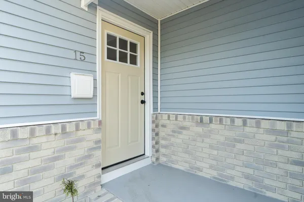 Property Slideshow image 2 of 23 | 15 brian ct, Toms River, NJ, 08757