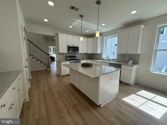 Property Slideshow image 3 of 21 | 52 kay chiarello way, Hamilton, NJ, 08690