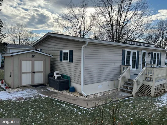 Property Slideshow image 3 of 5 | 734 aspen cir, Red Hill, PA, 18076