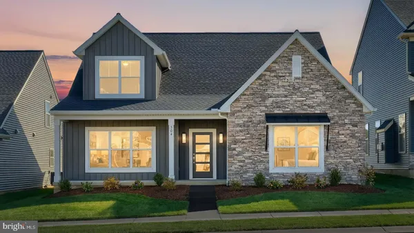 Property Slideshow image 2 of 26 | 504 hamilton ln, Annville, PA, 17003