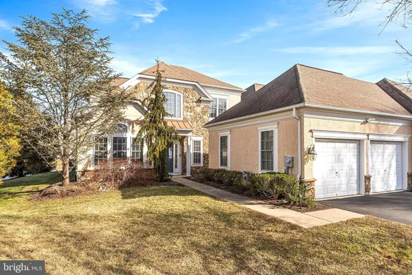 Property Slideshow image 3 of 41 | 251 goldenrod dr, Upper Gwynedd, PA, 19446