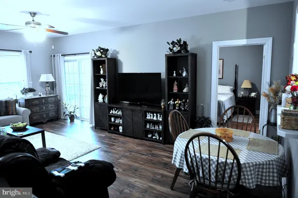 Property Slideshow image 3 of 16 | 4000 village way apt 202, Boothwyn, PA, 19061