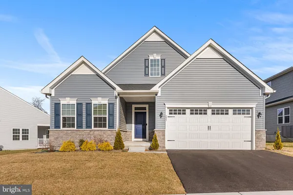 Property Slideshow image 3 of 35 | 223 letitia manor dr, West Grove, PA, 19390