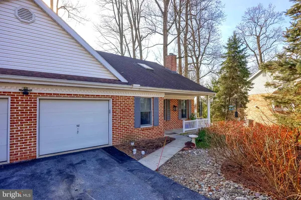 Property Slideshow image 3 of 60 | 58 timber villa, Elizabethtown, PA, 17022