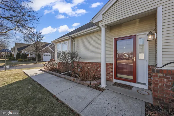 Property Slideshow image 2 of 30 | 259 meadowlark dr, Hamilton, NJ, 08690