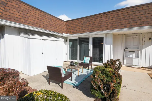 Property Slideshow image 3 of 46 | 15030 westholm ct # 268-c, Silver Spring, MD, 20906