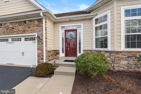 Property Slideshow image 3 of 45 | 2240 wentz ln, Schwenksville, PA, 19473