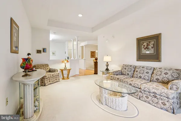 Property Slideshow image 3 of 54 | 4 falcon dr 302, Holland, PA, 18966