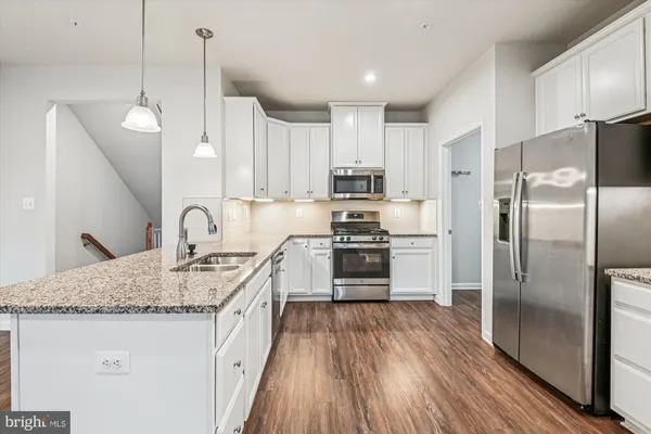 Property Slideshow image 3 of 49 | 7600 rossville ln, Glen Burnie, MD, 21060