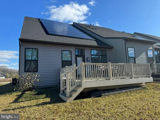 Property Slideshow image 2 of 6 | 900 sankofa rd, Glen Burnie, MD, 21060