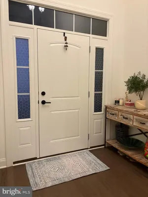 Property Slideshow image 3 of 15 | 909 holden ct, Warminster, PA, 18974